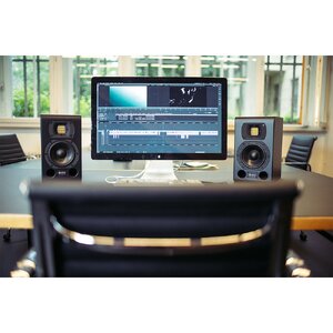 HEDD-Type-05-MK2-5-Inch-Studio-Monitor-Single-Black00004.jpg