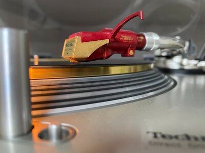 6190 33869_1525129742950111_7185336351388094323_n.jpg