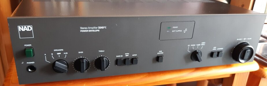 NAD 3240PE 2.jpg